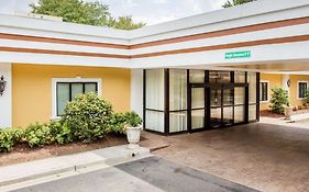 Budgetel Inn & Suites Atlanta